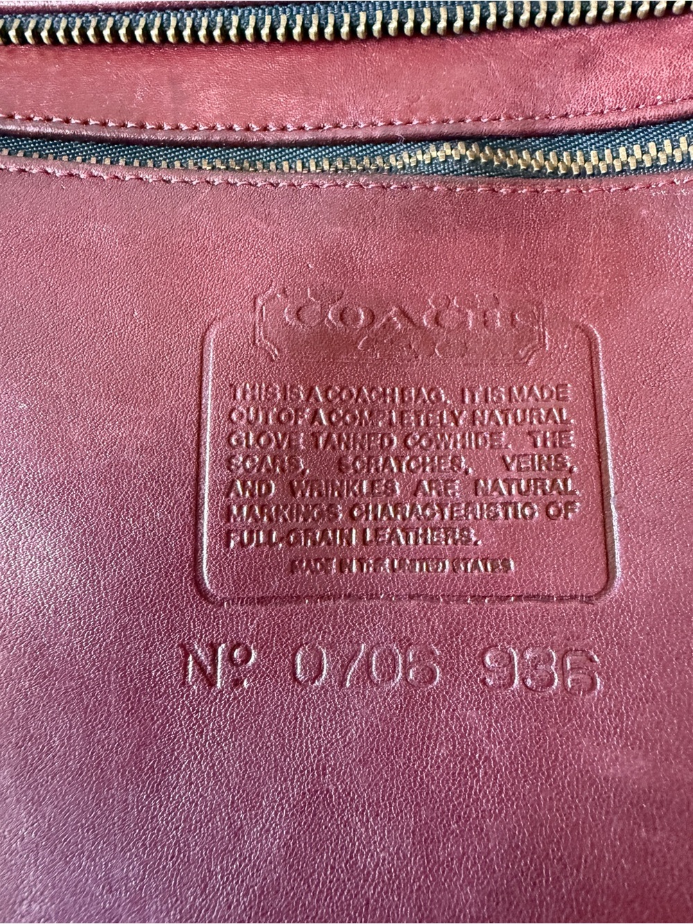 VTG Coach Light Tote | No. 4065 | Very Well  Loved | Wine | Late 80s - Early 90s - Picture 11 of 16